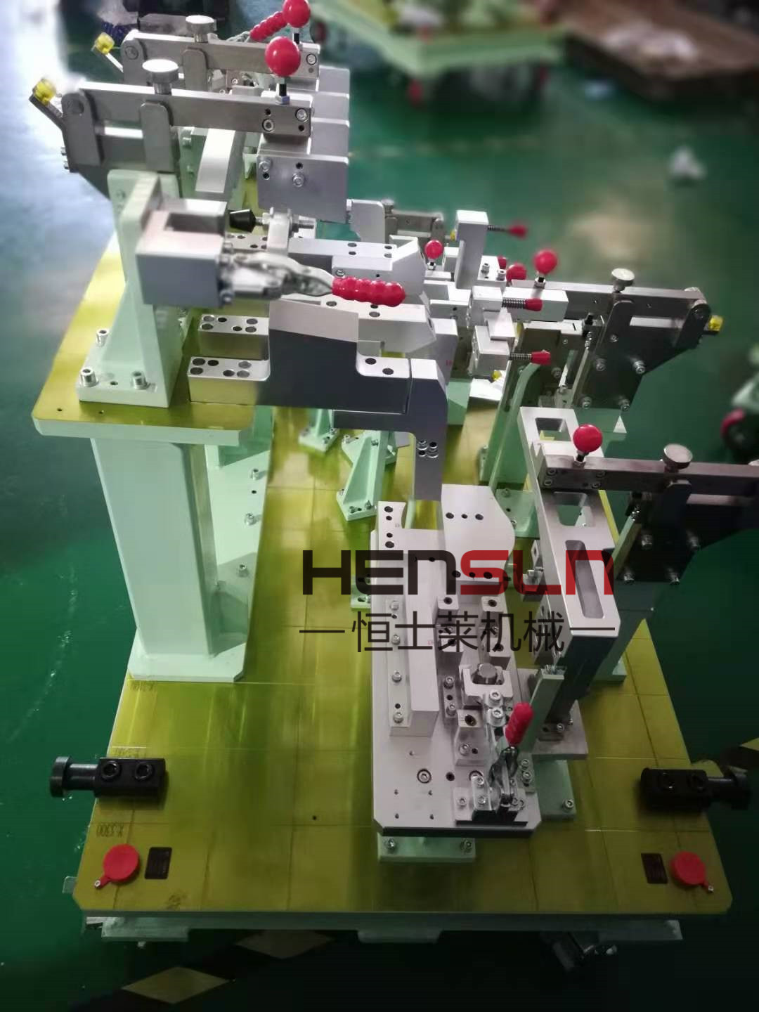 成品人视频免费看100部